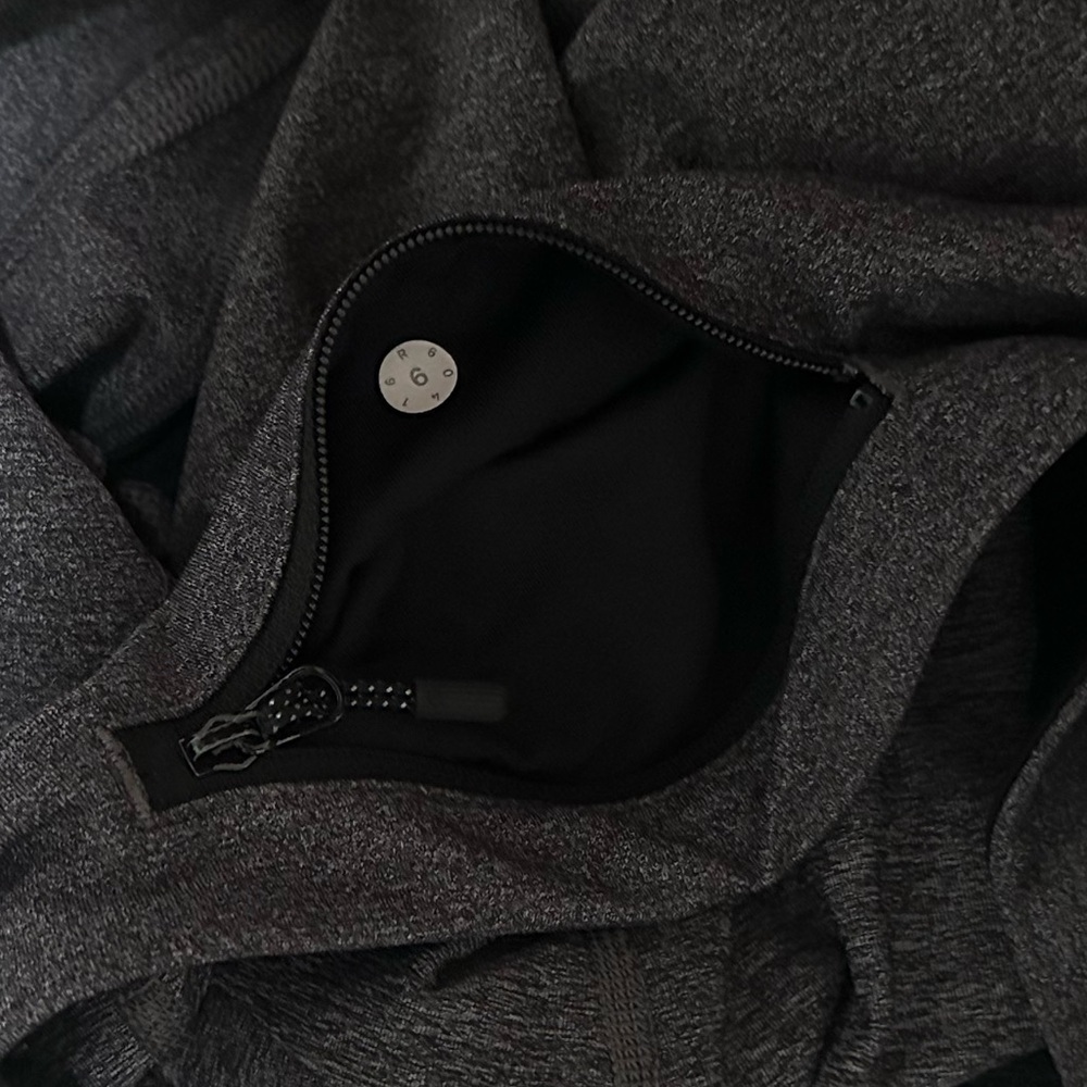 Lululemon Pace Rival Crop 19" Mid Rise Leggings Heathered Black Slate Sz 6 - Picture 11 of 12